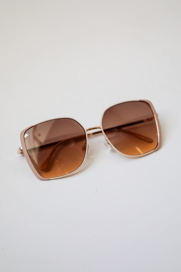 shopdressup_mauve_oversized_sunnies-2