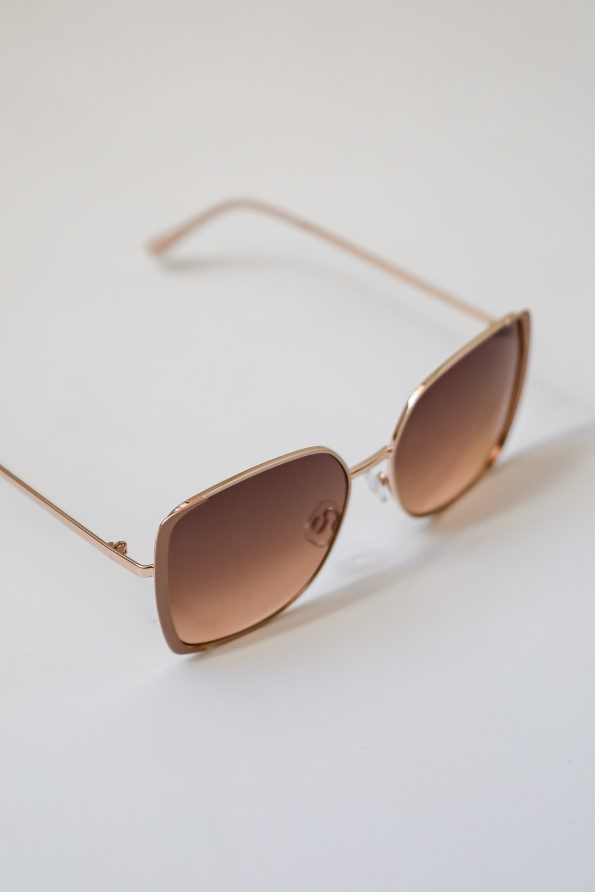 shopdressup_mauve_oversized_sunnies-4