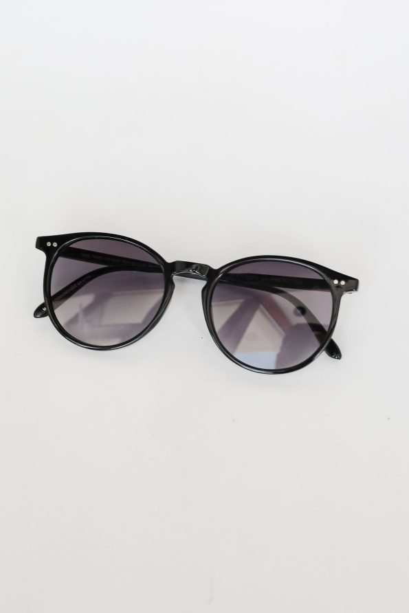 shopdressup_round_sunglasses-5_361f7eab-05a9-41ad-beae-790cbecb26d9