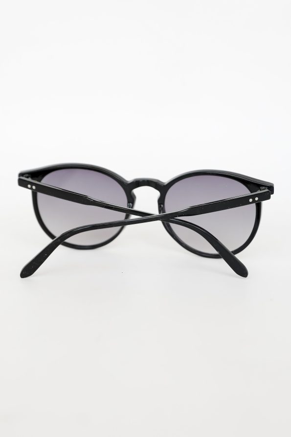 shopdressup_round_sunglasses-7_d471b958-c6d2-4711-a17c-0e50567a921d